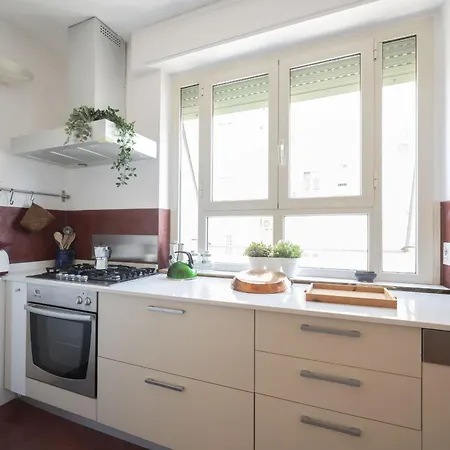 Lightsome And Large Family Apartment *