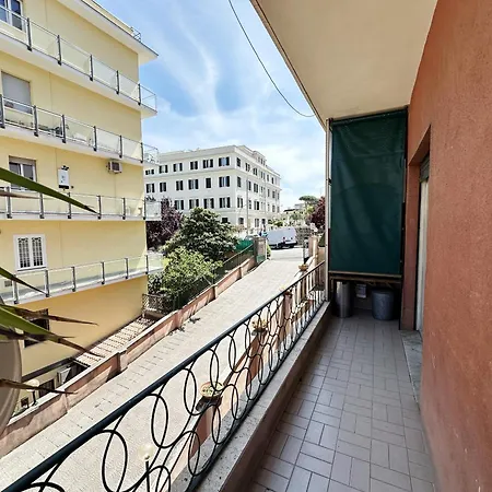 Apartment Lightsome And Large Family Rome